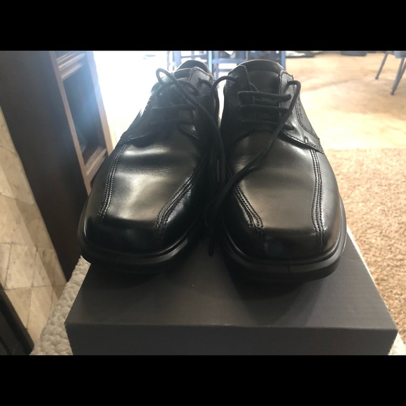 ecco mens dress shoes